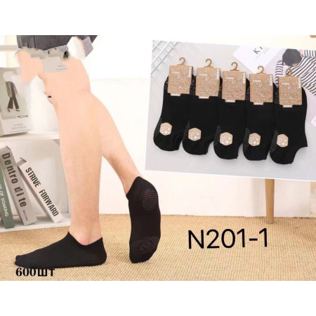 WS3060 Женские короткие черные бамбуковые носки Золото